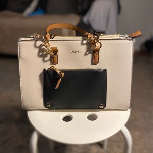 Aldo Purse